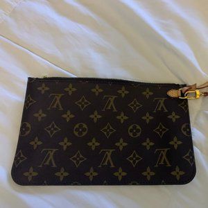 Louis Vuitton Clutch/ Oversized Wristlet